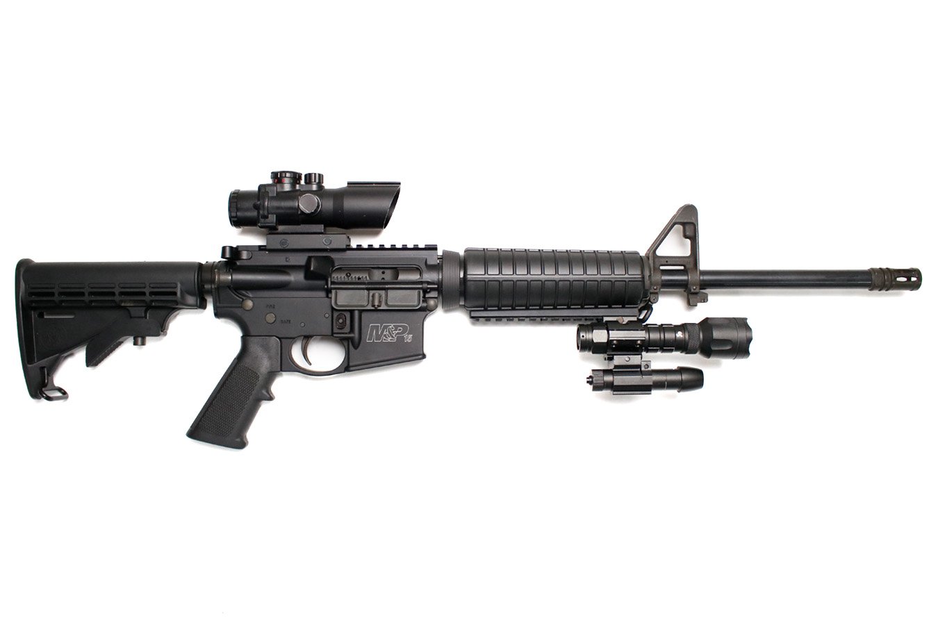 SMITH AND WESSON M&P-15 5.56mm Police Trade-In Rifle with Red Dot