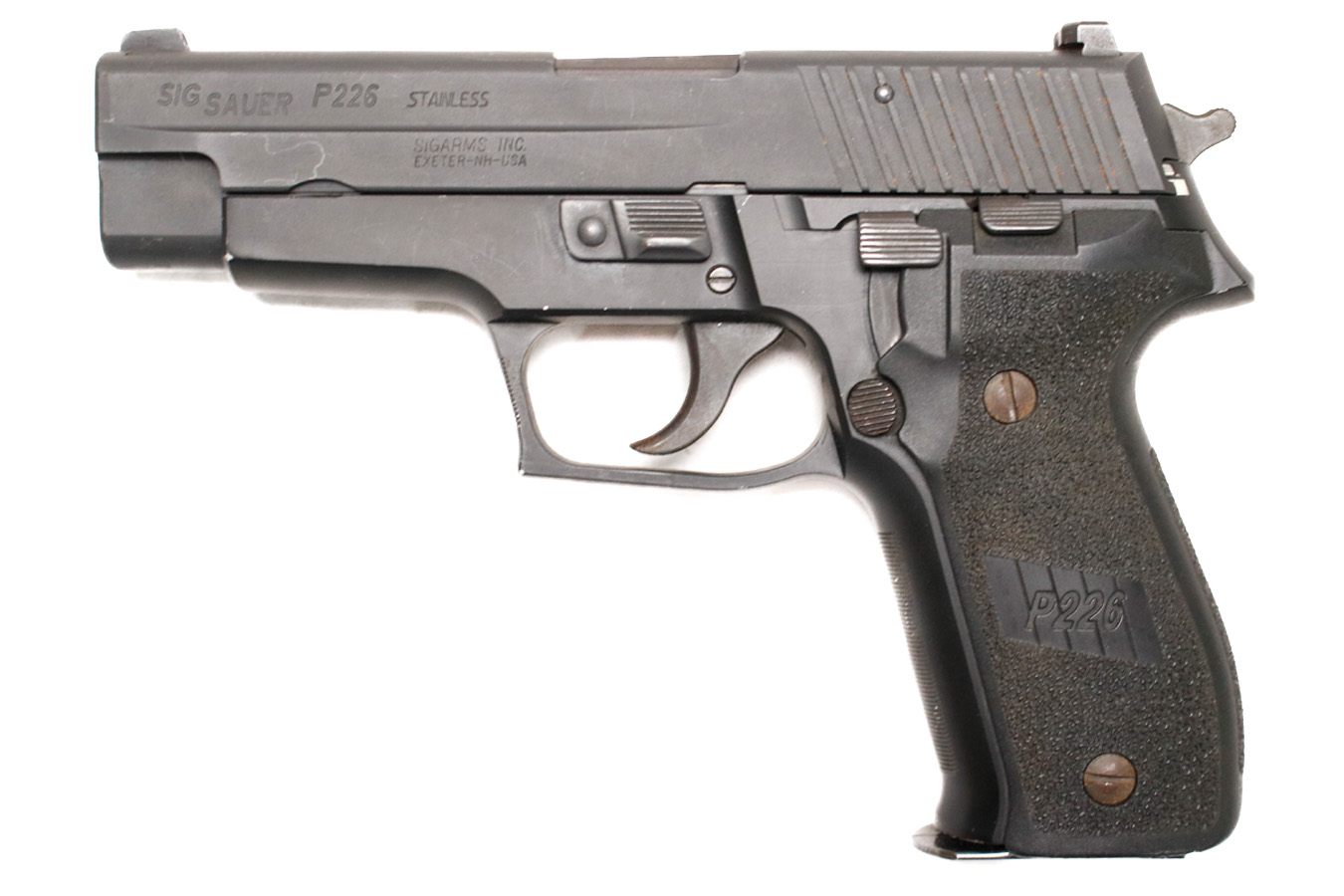 SIG SAUER P226 40 S&W Police Trade-In Pistol with Three Magazines