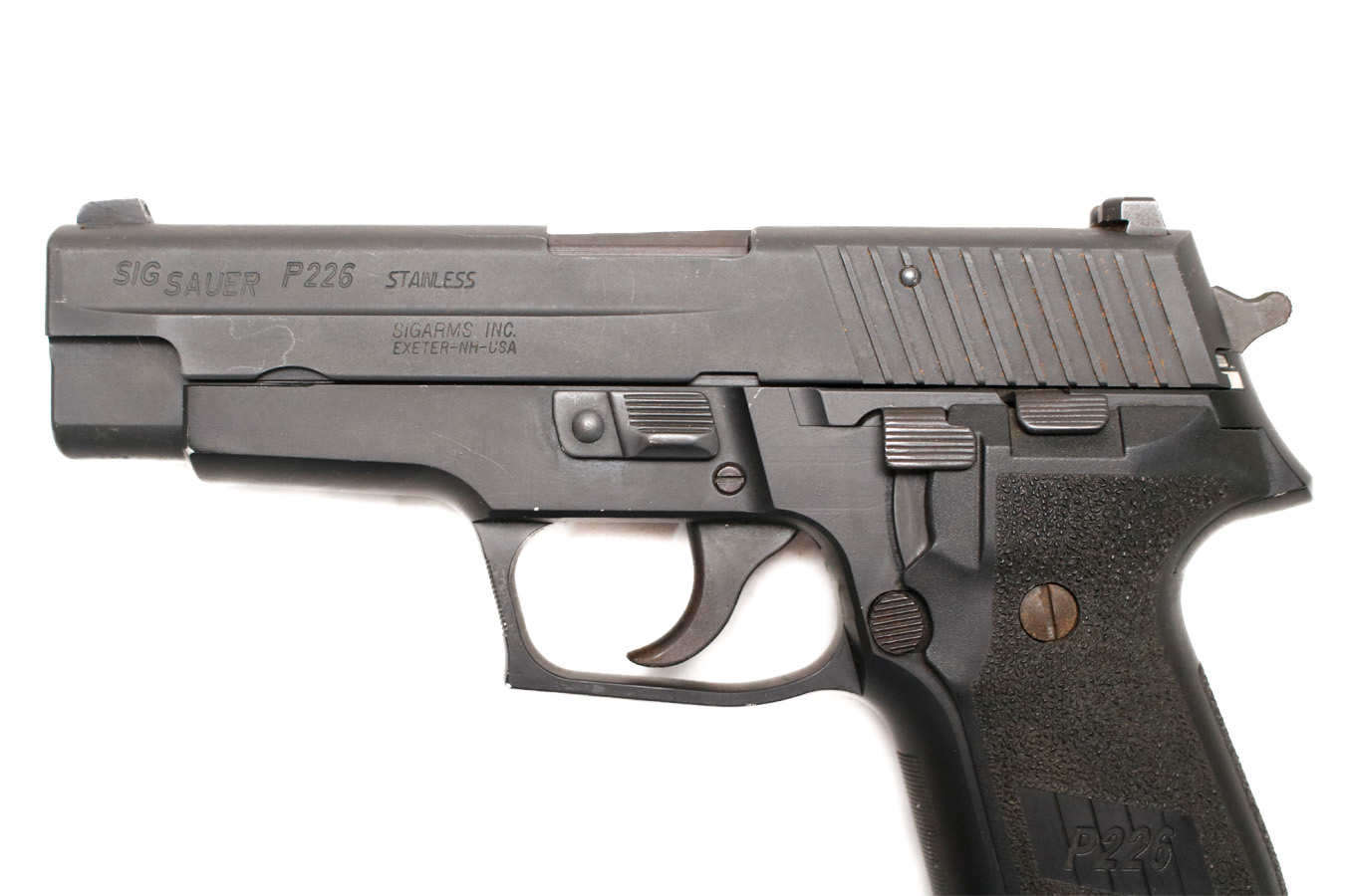 SIG SAUER P226 40 S&W Police Trade-In Pistol with Three Magazines