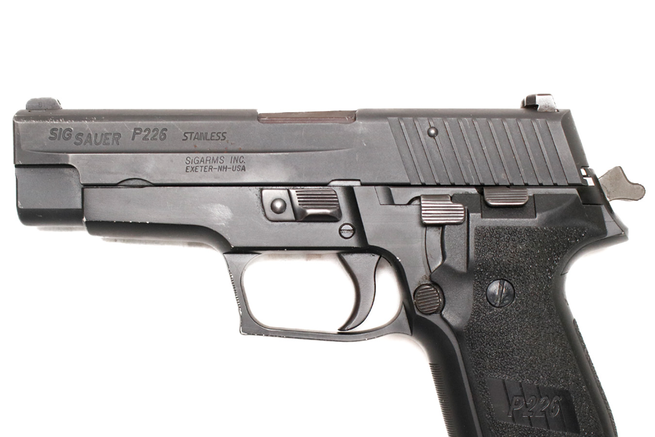 SIG SAUER P226 40 S&W Police Trade-In Pistol