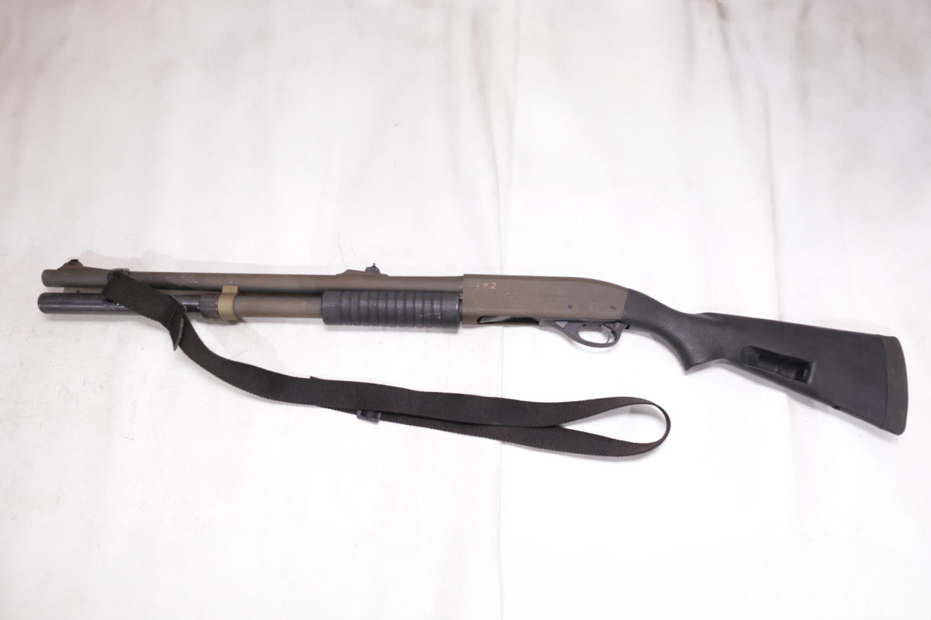 REMINGTON 870 Wingmaster 12-Gauge Police Trade-in Pump-Action Shotgun