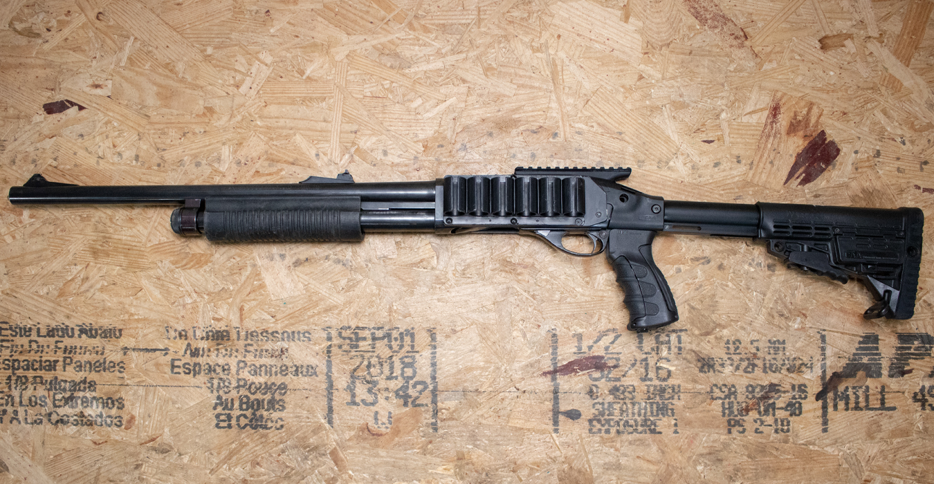 REMINGTON 870 Magnum 12 Gauge Police Trade-In Shotgun with Rifle Sights and Shell Holder