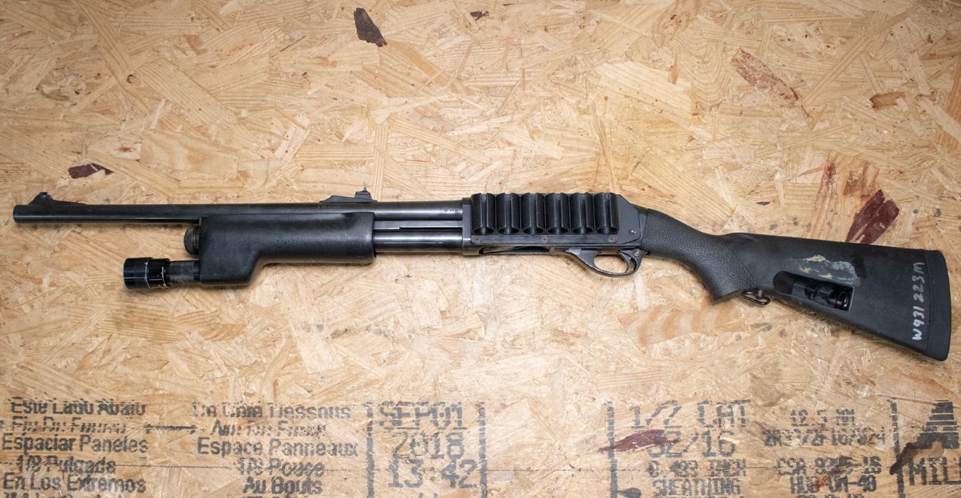 REMINGTON 870 Magnum 12 Gauge Police Trade-In Shotgun with Speedfeed Stock and Shellholder