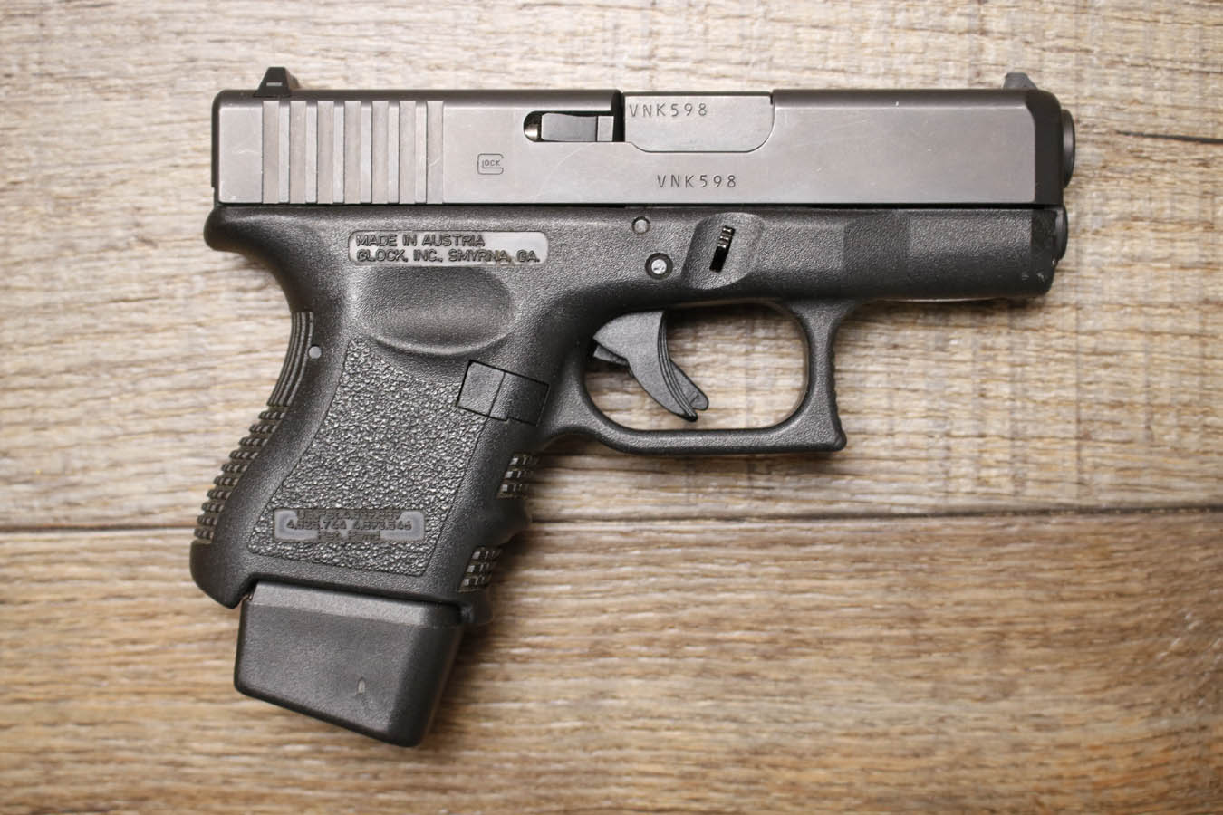 GLOCK 27 Gen 3 40 S&W Police Trade-In Pistol