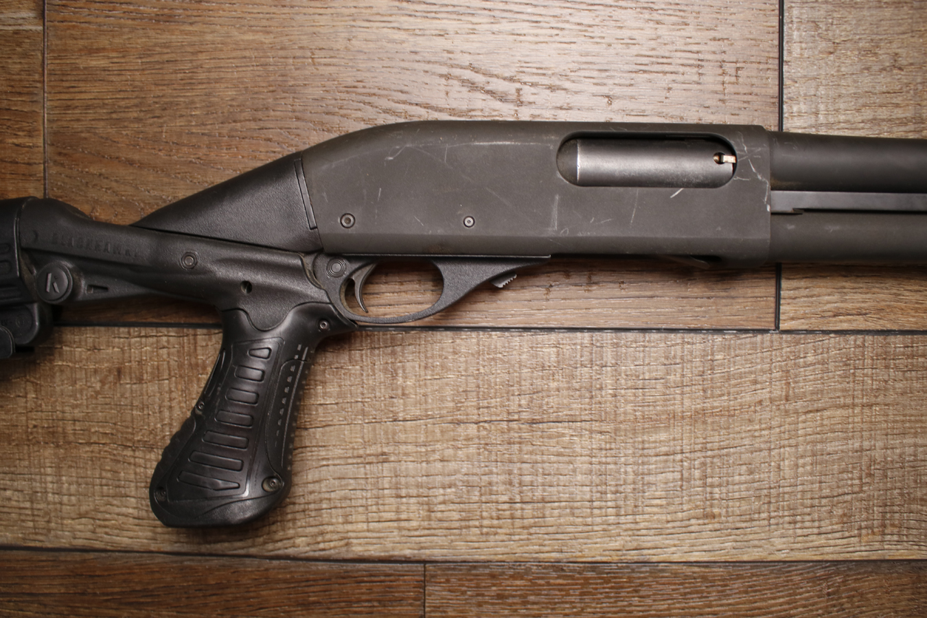 REMINGTON 870 Police Magnum 12GA Police Trade-In Shotguns with Pistol Grip and Rifle Sights