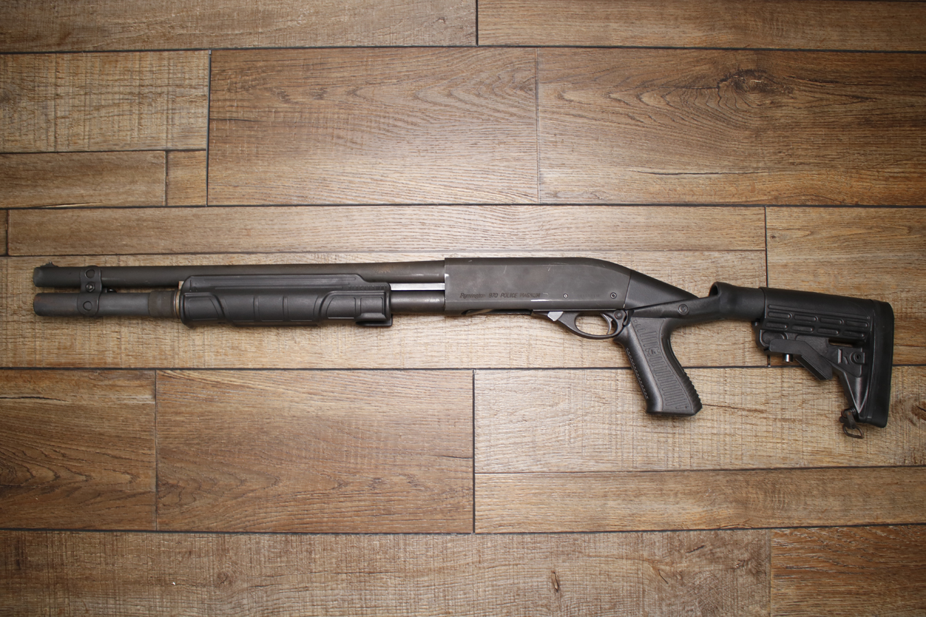 REMINGTON 870 Police Magnum 12GA Police Trade-In Shotgun with Blackhawk Forend