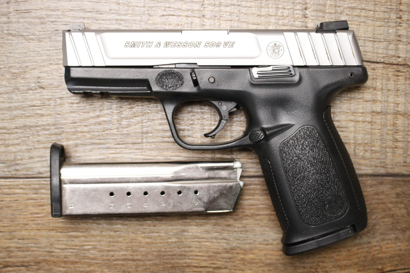 SMITH AND WESSON SD9VE 9mm Police Trade-In Pistol with Two Magazines