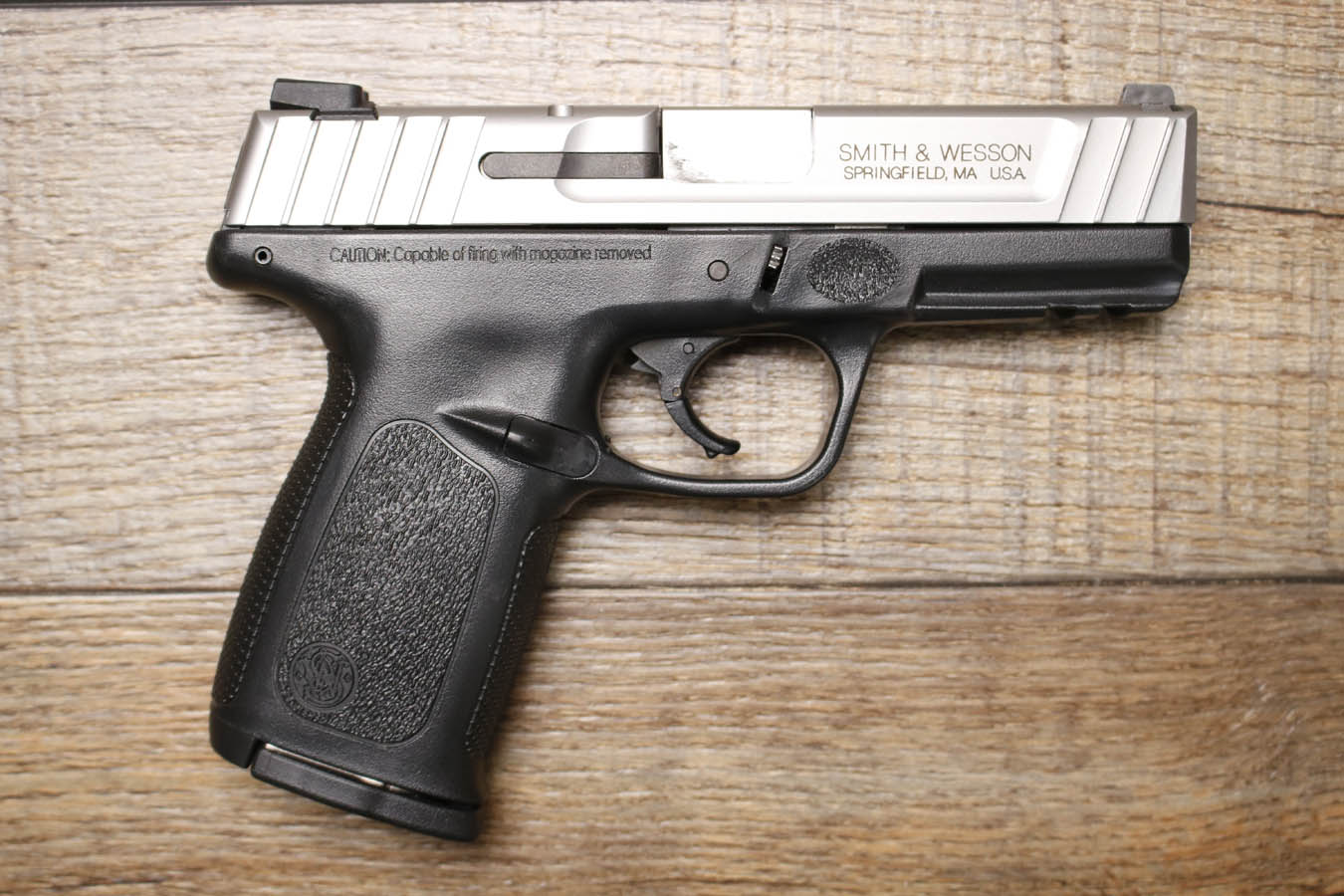 SMITH AND WESSON SD9VE 9mm Police Trade-In Pistol with Two Magazines
