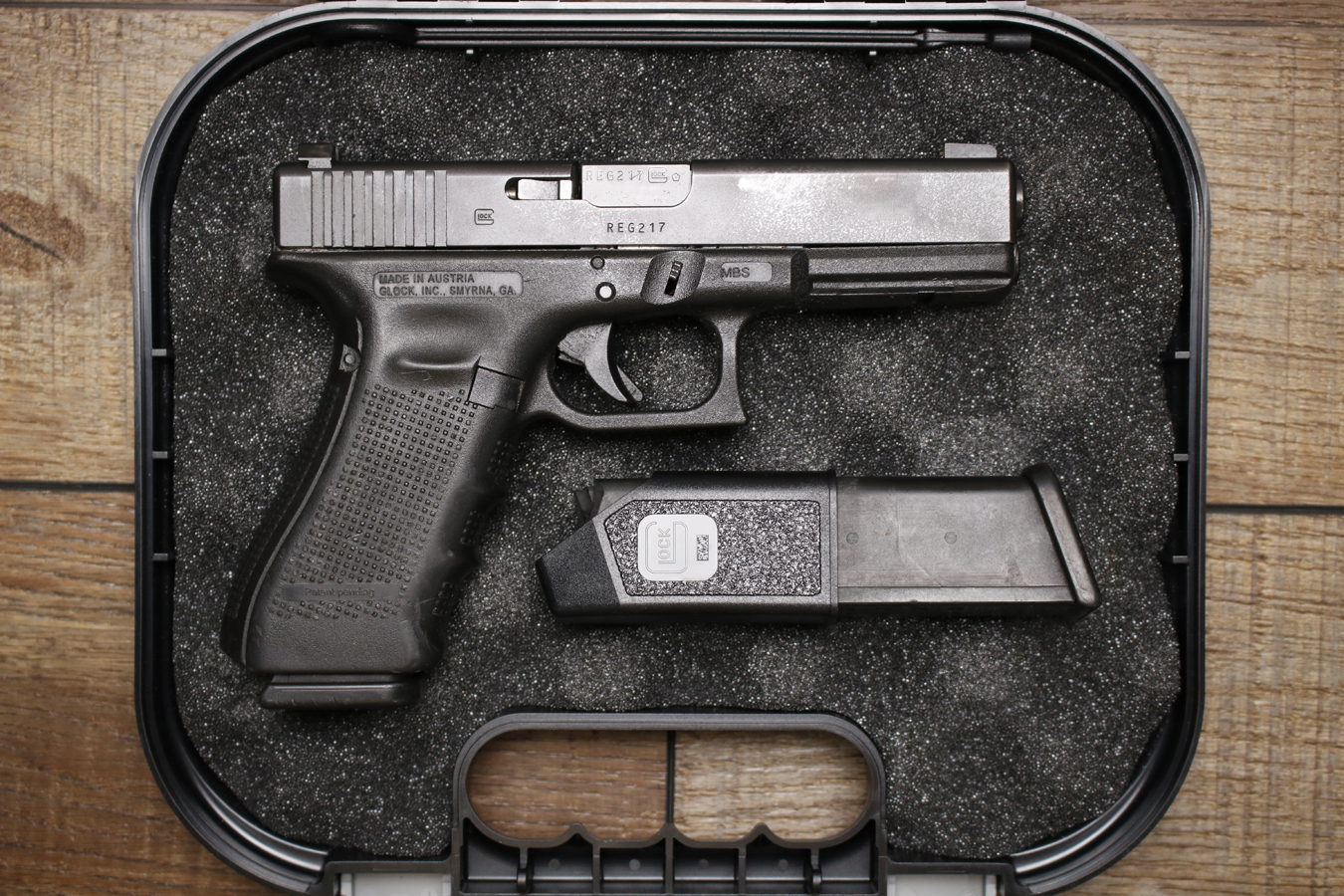 GLOCK 17 Gen 4 9mm Police Trade-In Pistol (Good Condition)