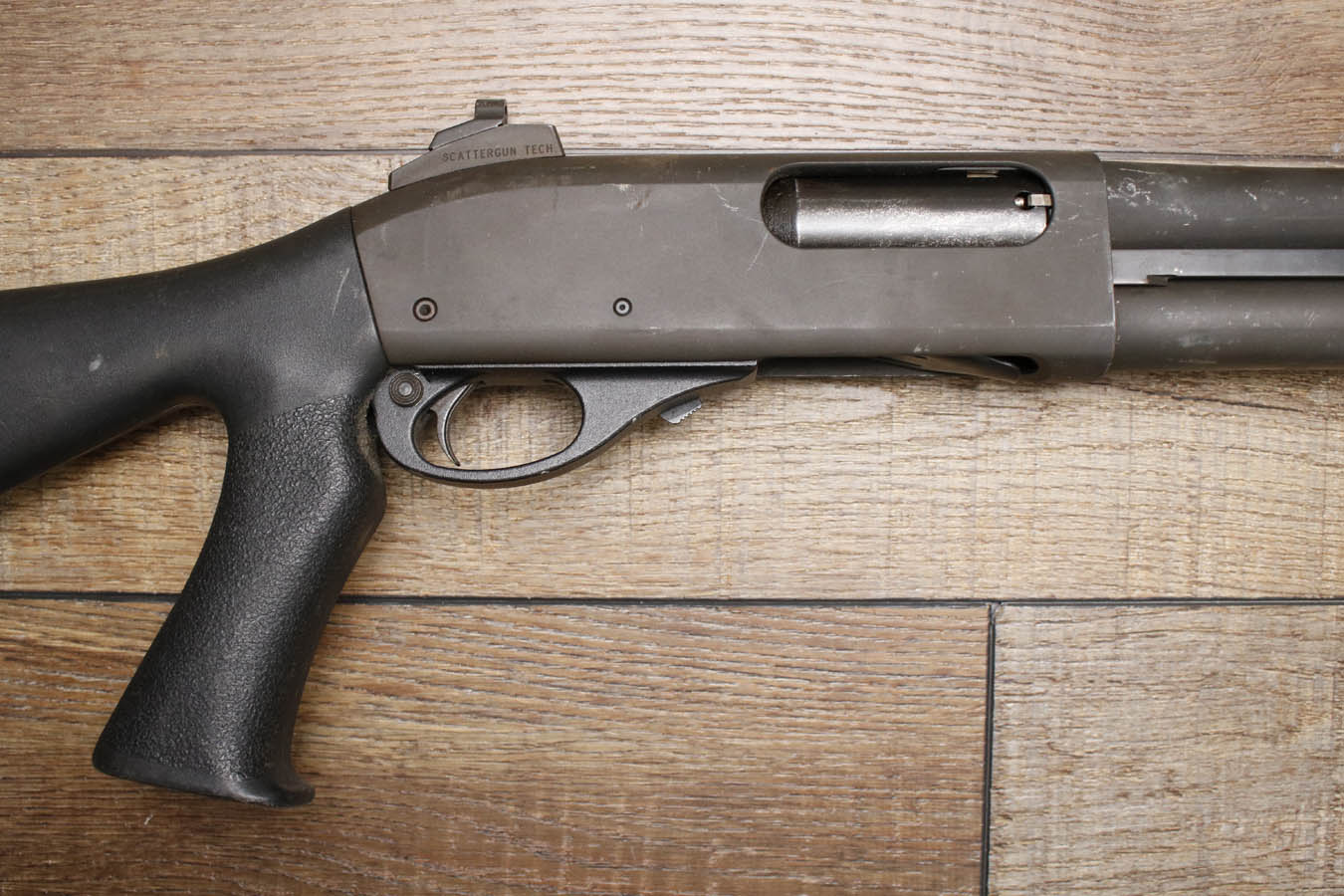 REMINGTON 870 Police Magnum 12GA Police Trade-In Shotgun with Sure Fire Flashlight