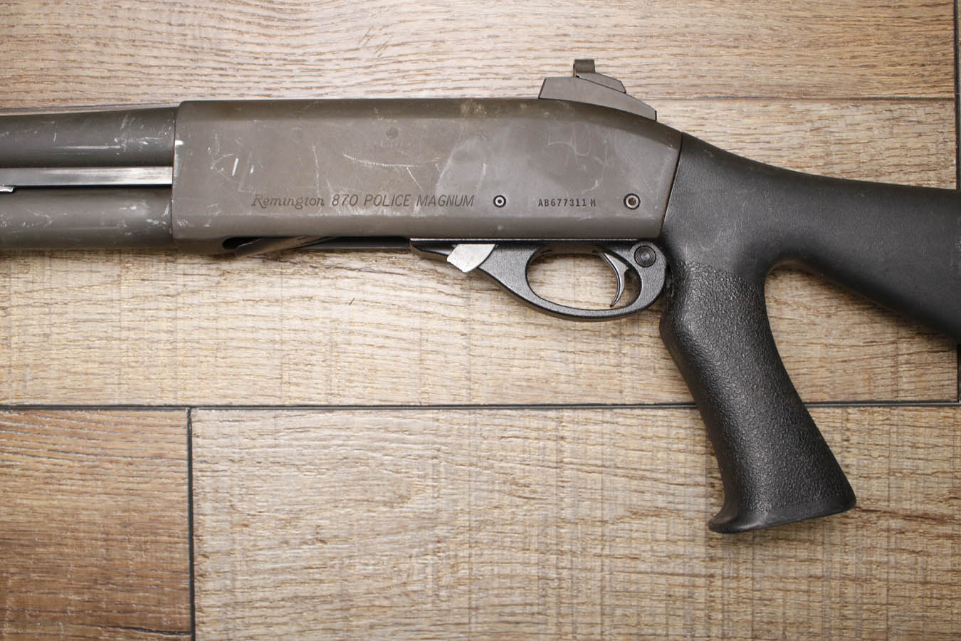 REMINGTON 870 Police Magnum 12GA Police Trade-In Shotgun with Sure Fire Flashlight