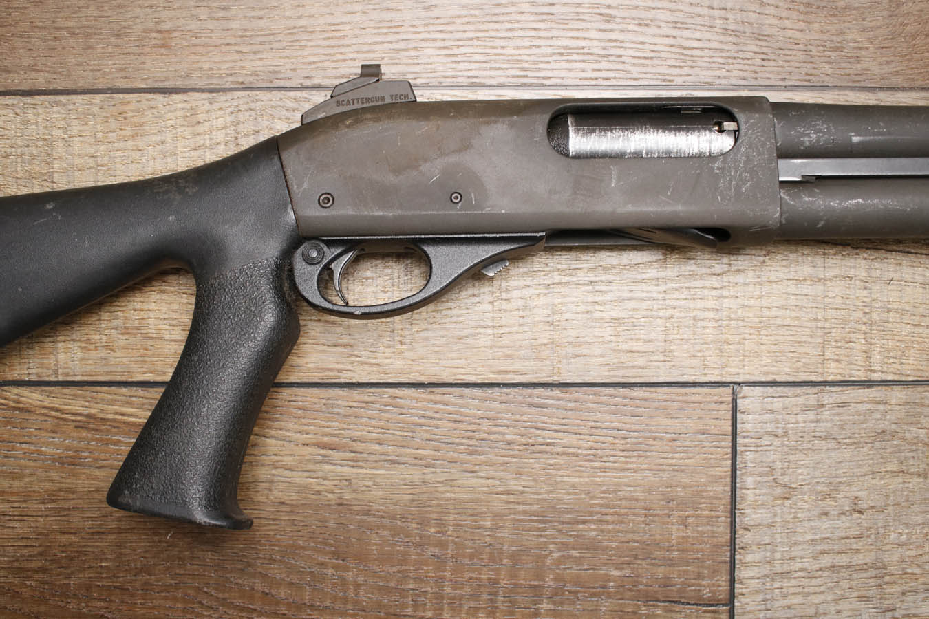 REMINGTON 870 Police Magnum 12GA Police Trade-In Shotgun with Sure Fire Flashlight