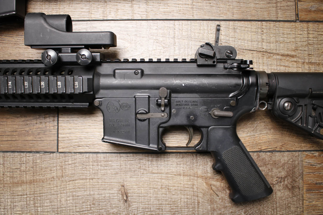 COLT LE6940 5.56mm Police Trade-In Rifles with Trijicon ACOG Reflex Sight (No Magazine)
