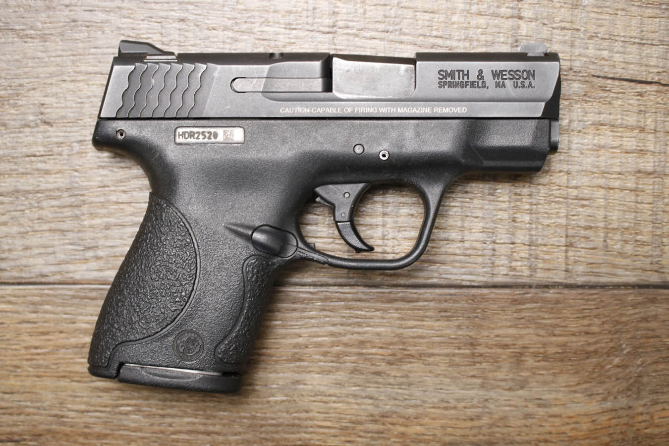 SMITH AND WESSON M&P9 Shield 1.0 9mm Police Trade-In Pistol