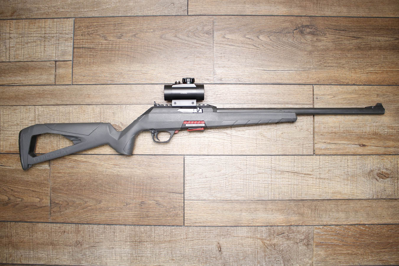 WINCHESTER FIREARMS Wildcat 22 LR Police Trade-In Rifle with Red Dot