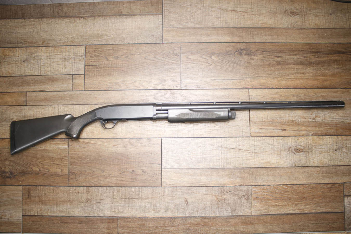 BROWNING FIREARMS BPS Stalker 12 Gauge Police Trade-in Shotgun with 28 Inch Barrel