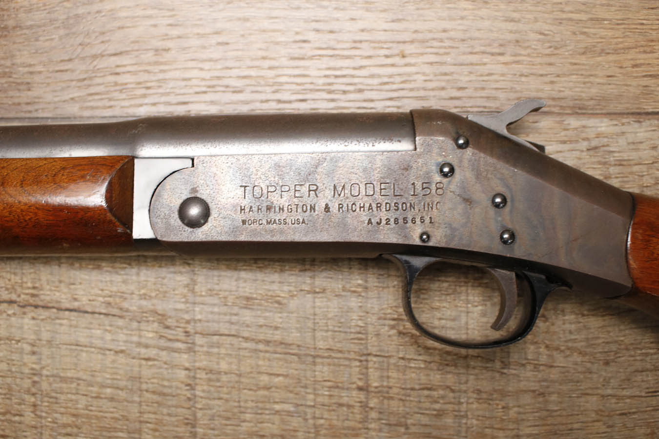 HARRINGTON  RICHARDSON Topper 158 12GA Police Trade-In Shotgun