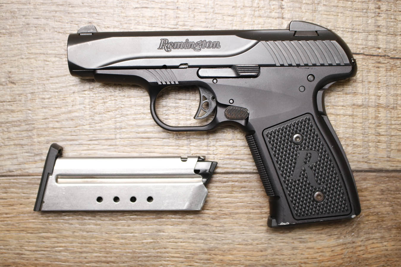 REMINGTON R51 9mm Police Trade-In Pistol with Two Magazines