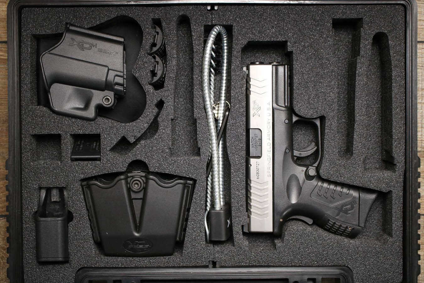 SPRINGFIELD XDM-9 Compact 9mm Police Trade-In Pistol with Stainless Slide and Original Box