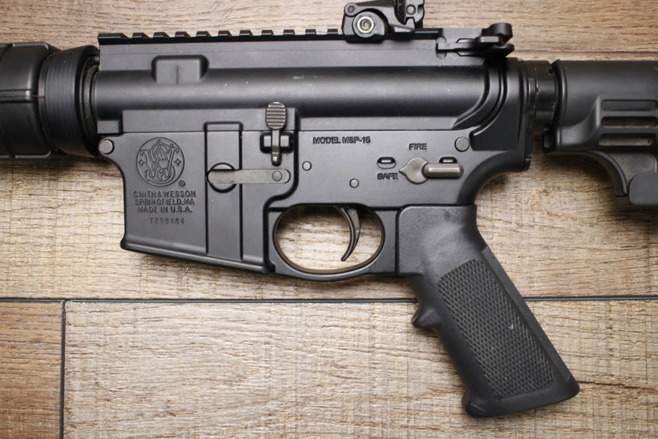 SMITH AND WESSON M&P-15 5.56mm Police Trade-In Rifle (No Magazine)