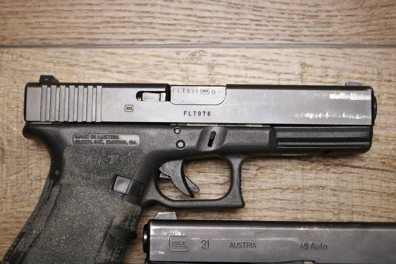 GLOCK 21 Gen 3 45 ACP Stippled Police Trade-In Pistol (Fair Condition)