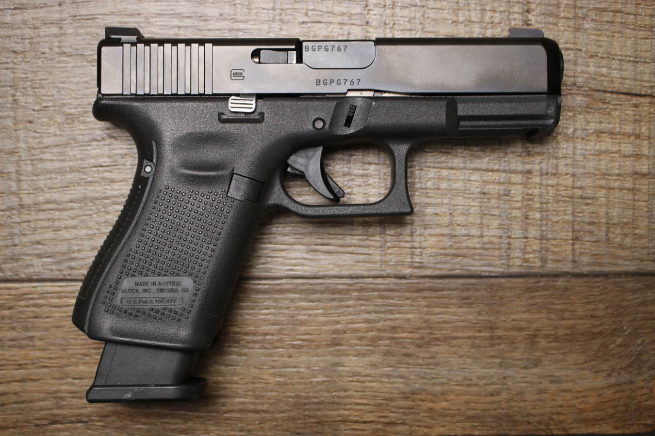 GLOCK 19 Gen 5 9mm Police Trade-In Pistol with Police Markings