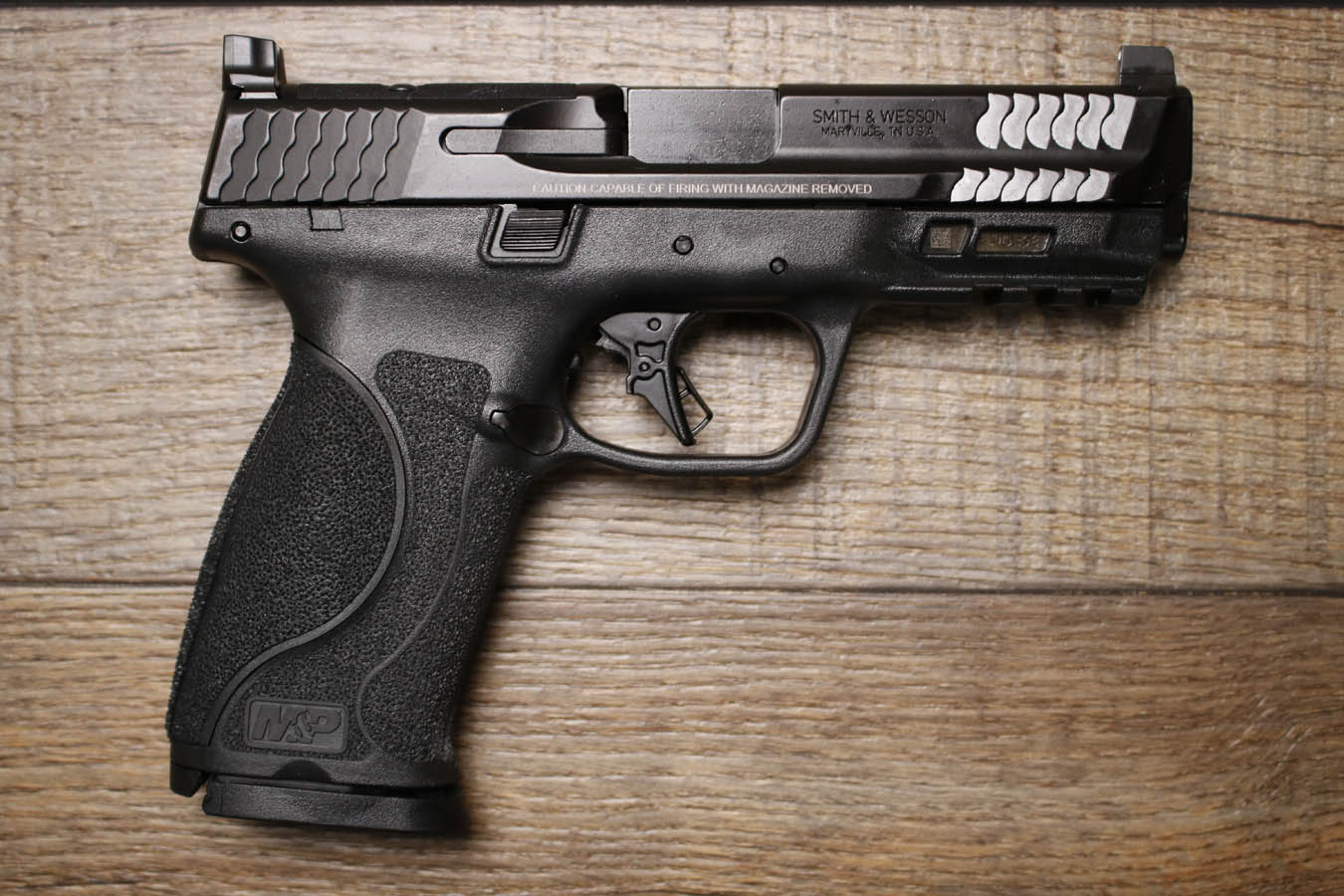 SMITH AND WESSON M&P9 M2.0 9mm Optic Ready Police Trade-in Pistols (New in Box)