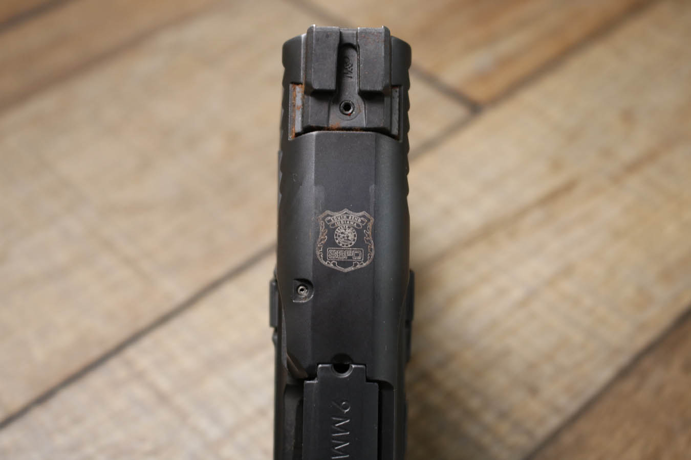 SMITH AND WESSON M&P9 M2.0 9mm Full-Size Police Trade-in Pistols with South Bend Police Department Markings (Fair Condition)