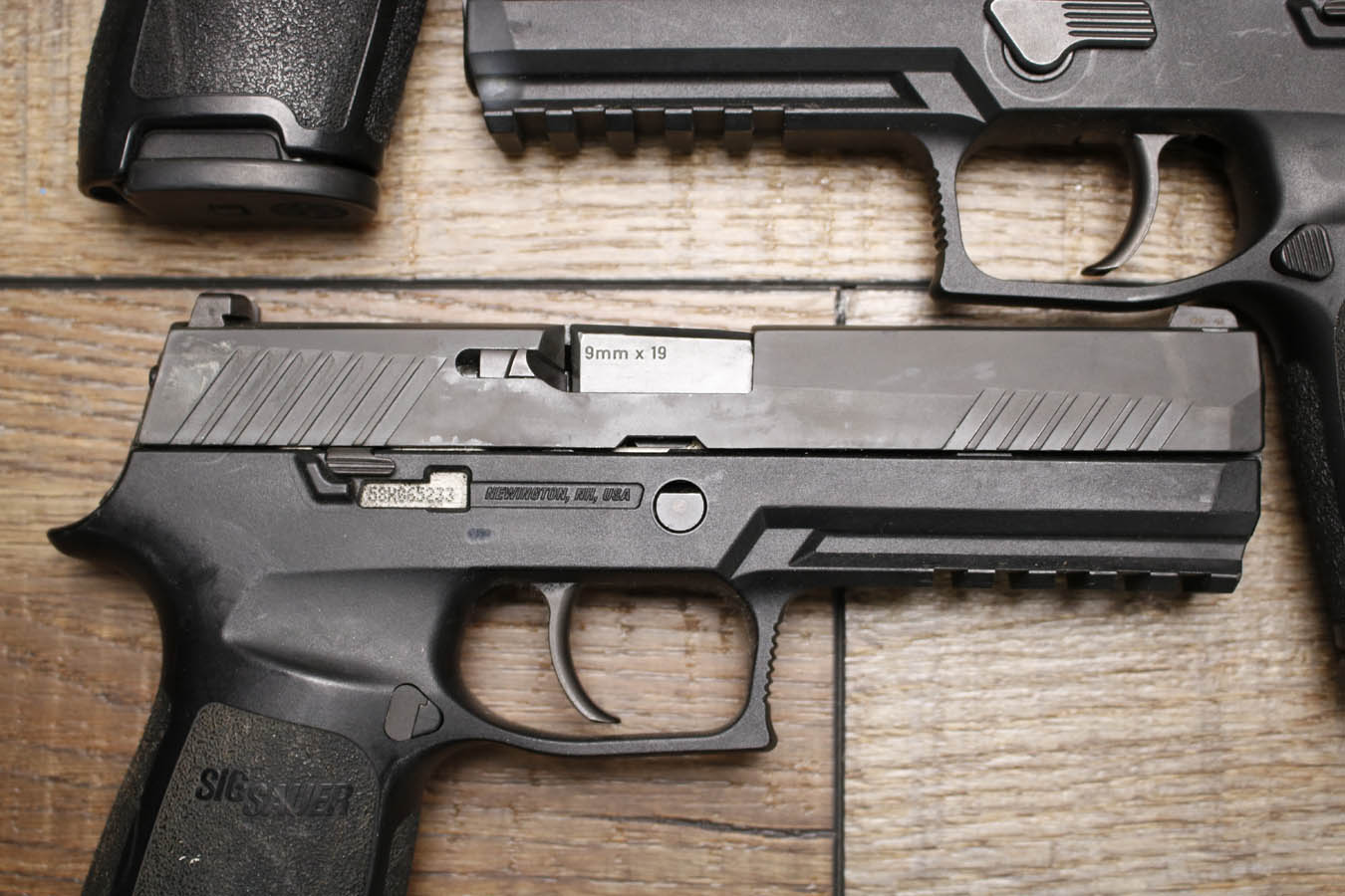 SIG SAUER P320 Full-Size 9mm Police Trade-in Pistols with Night Sights (Good Condition)