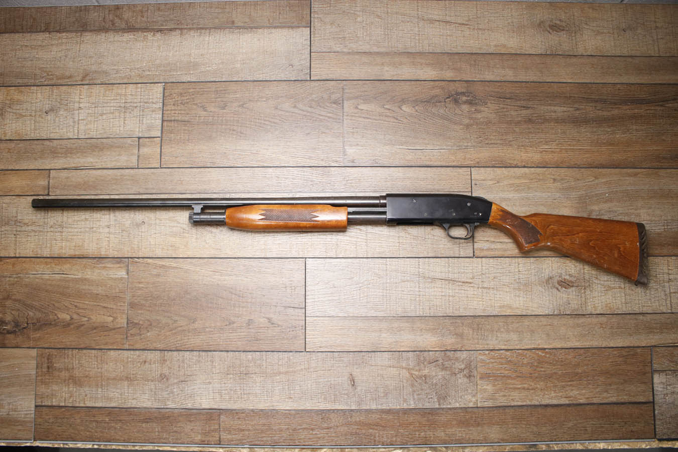MOSSBERG 500C 20 Gauge Police Trade-In Shotgun