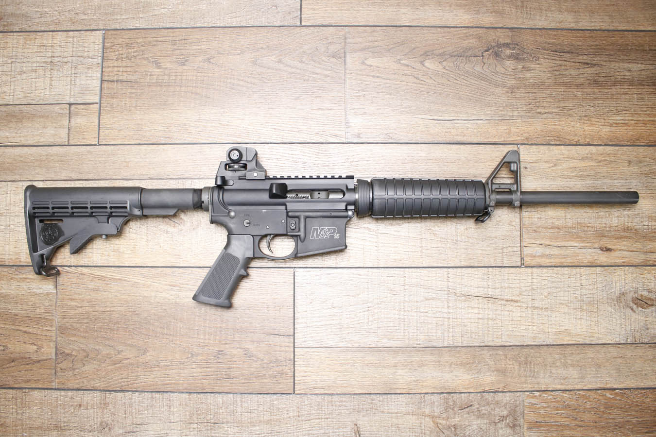 SMITH AND WESSON M&P-15 5.56mm Police Trade-In Rifle (No Magazine)