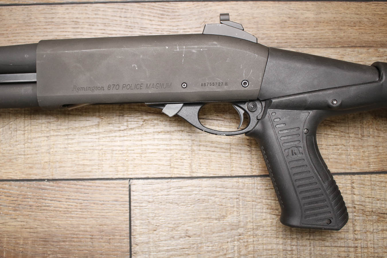 REMINGTON 870 Police Magnum 12GA Police Trade-In NFA Short Barrel Shotgun with Sure Fire Foregrip and Flashlight