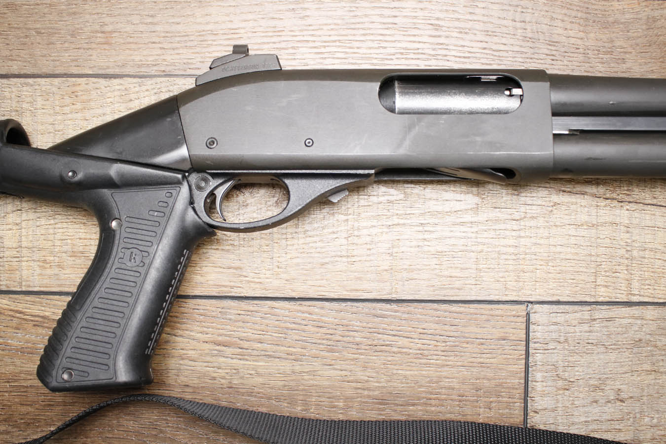 REMINGTON 870 Police Magnum 12GA Police Trade-In NFA Short Barrel Shotgun with Sure Fire Foregrip and Flashlight