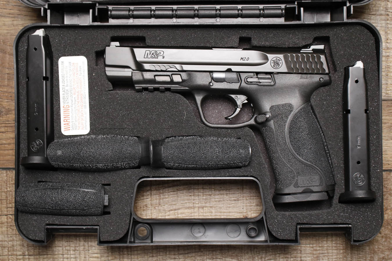 SMITH AND WESSON M&P9 M2.0 Full-Size 9mm Police Trade-in Pistol with Three Magazines and Original Box (New in Box)