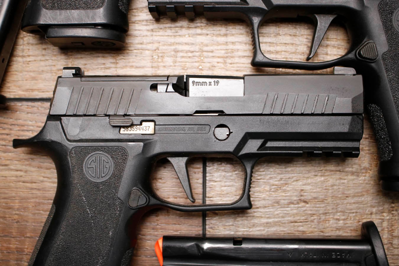 SIG SAUER P320 X Carry 9mm Optic Ready Police Trade-In Pistols with Night Sights (Good Condition)