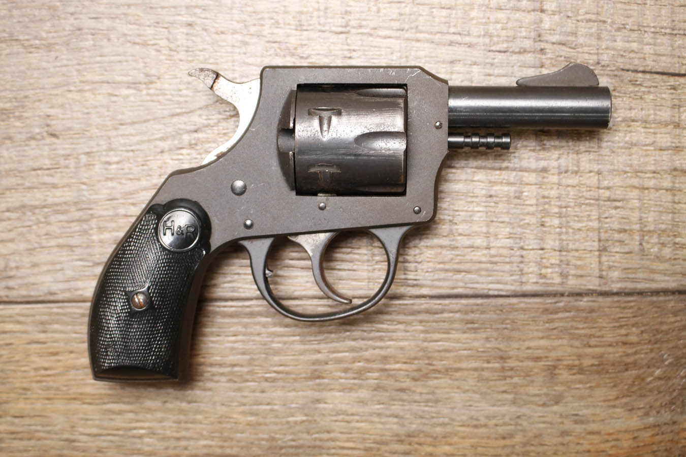 H AND R 622 22 LR Police Trade-In Revolver