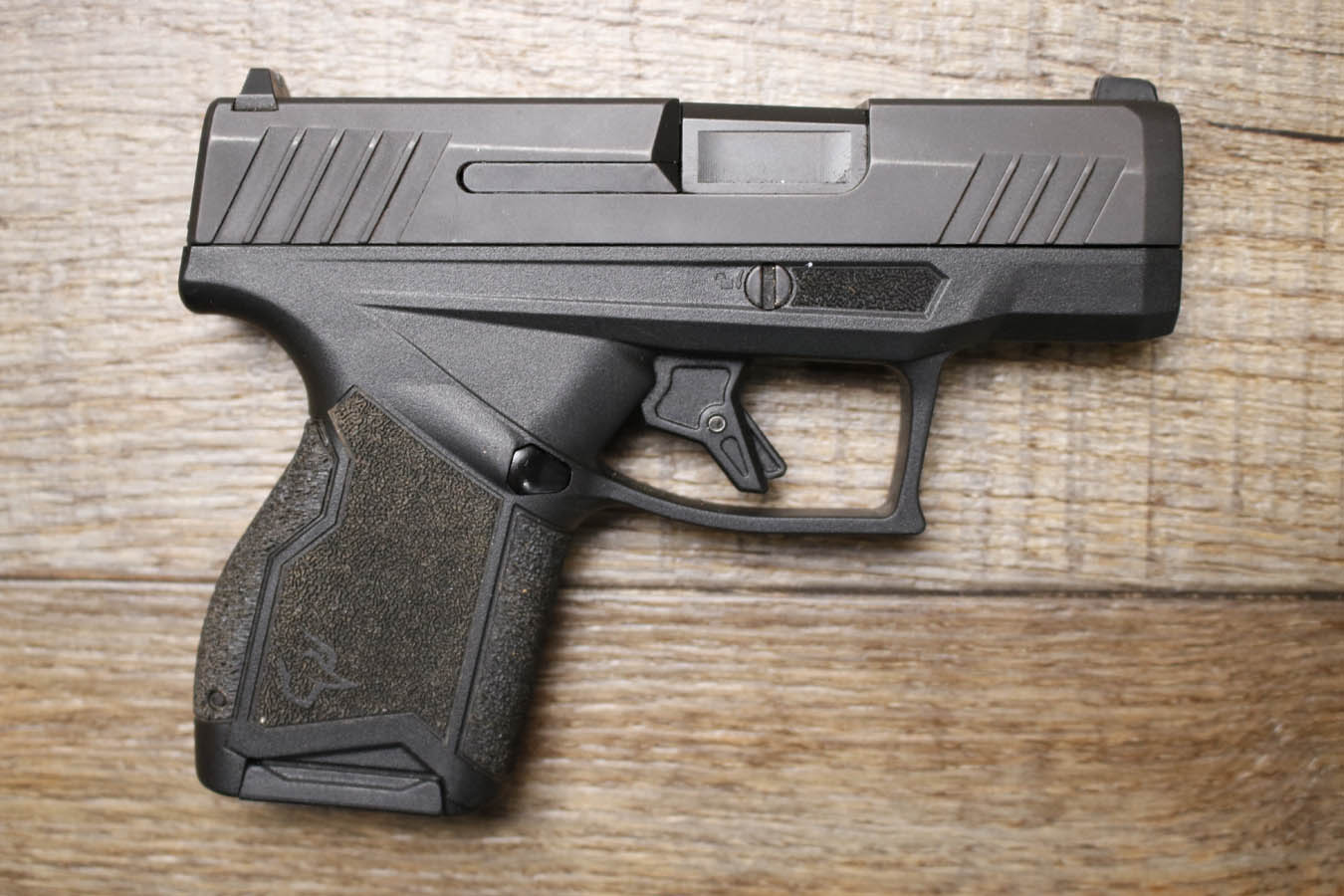 TAURUS GX4 9mm Police Trade-In Pistol with Holster