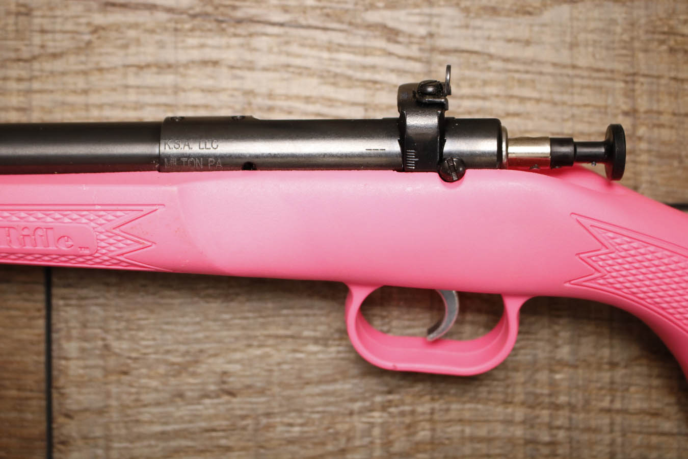 KSA Crickett 22 S,L,LR Police Trade-In Rifle with Pink Stock