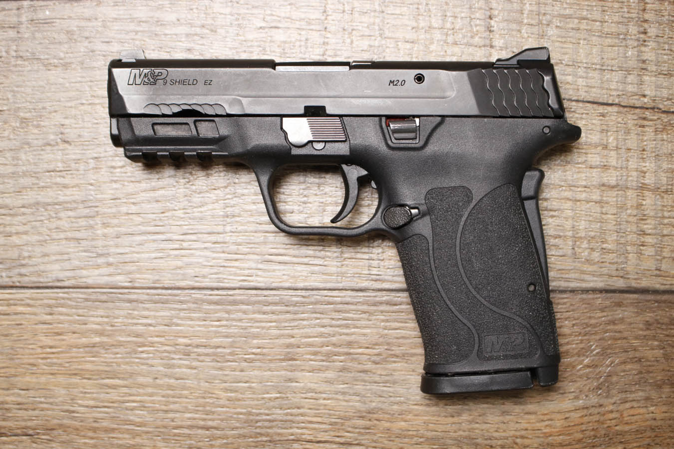 SMITH AND WESSON M&P9 Shield EZ M2.0 9mm Police Trade-In Pistol