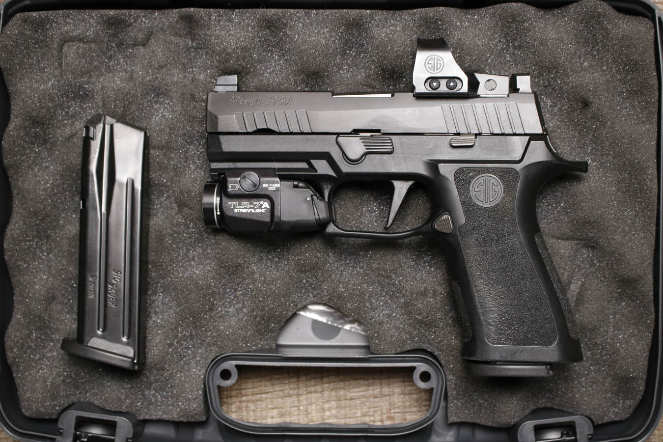 SIG SAUER P320 X Carry 9mm Police Trade-In Pistol with Romeo 1 Pro Red Dot/ TLR-7A (Good Condition)