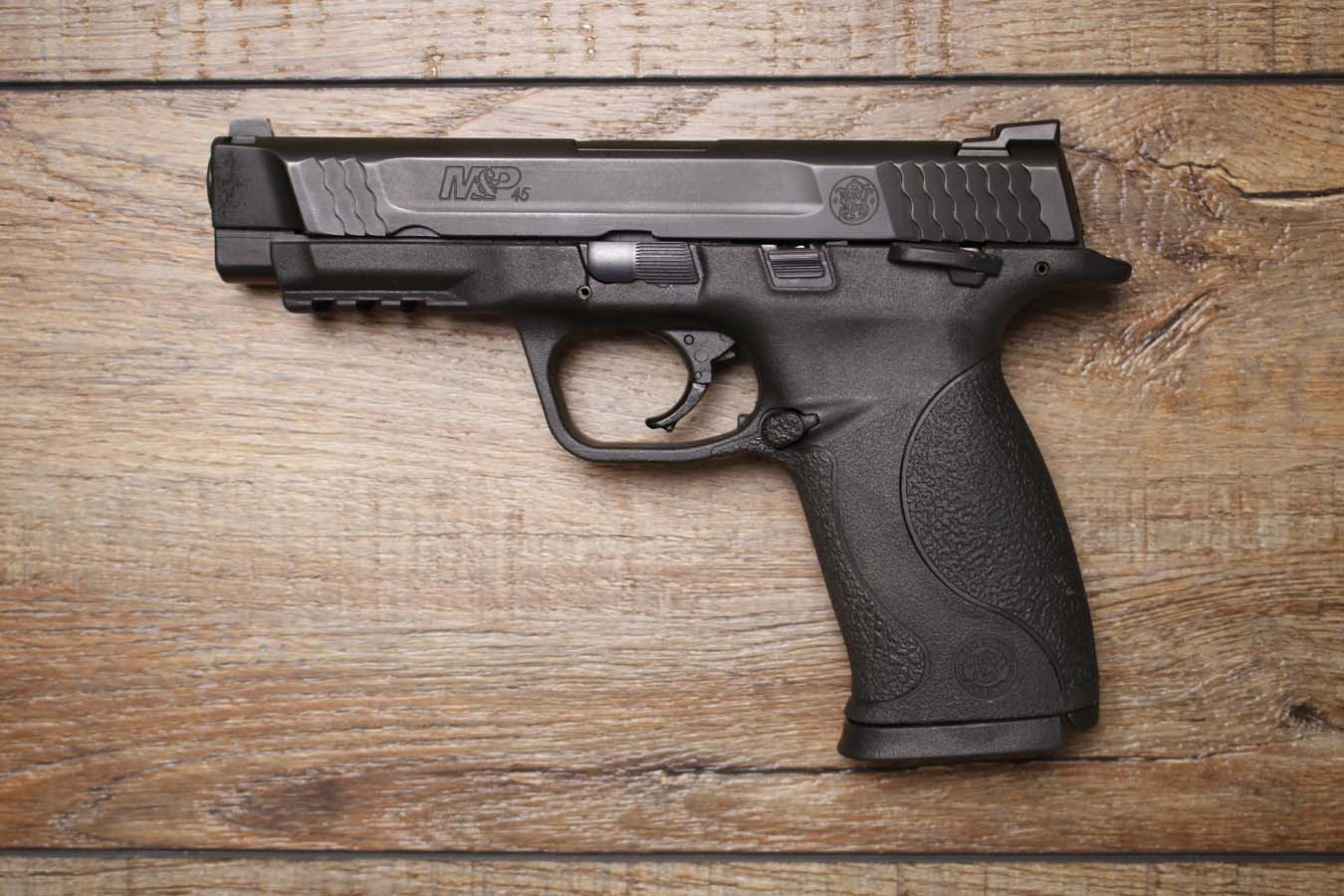 SMITH AND WESSON M&P45 45ACP Police Trade-In Pistol with Thumb Safety (Very Good Condition)