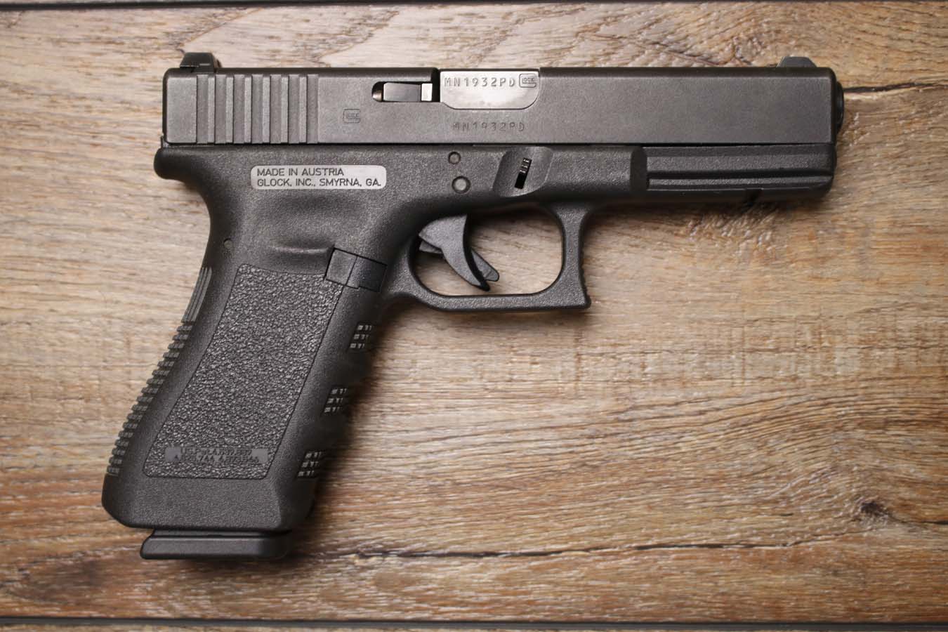 GLOCK 22 Gen3 40 S&W Police Trade-In Pistol