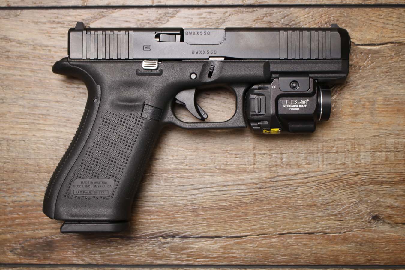 GLOCK 17 Gen 5 MOS 9mm Optic Ready Police Trade-In Pistol with TLR-8 Streamlight