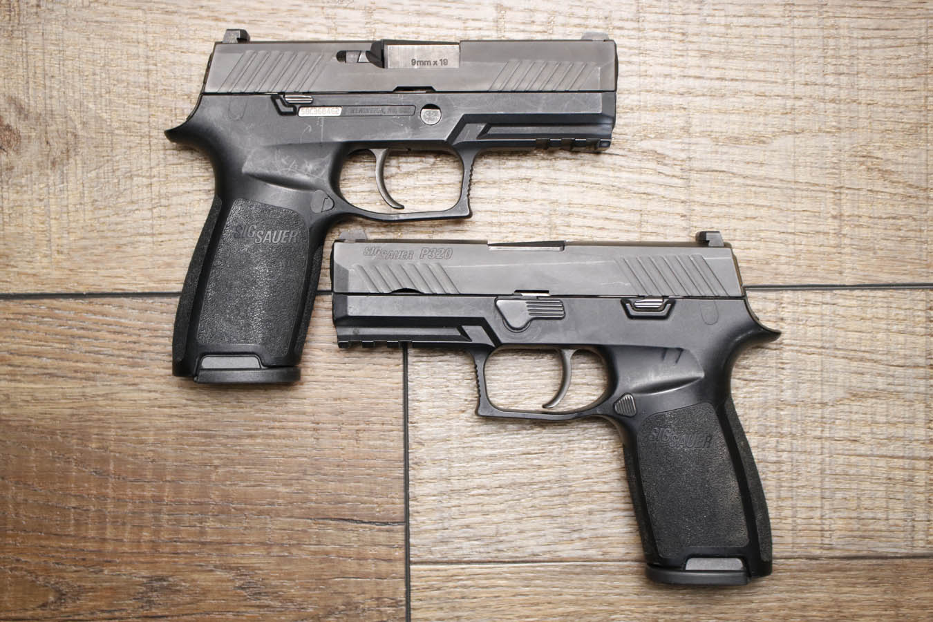 SIG SAUER P320 Carry 9mm Police Trade-In Pistol (Fair Condition) with Night Sights