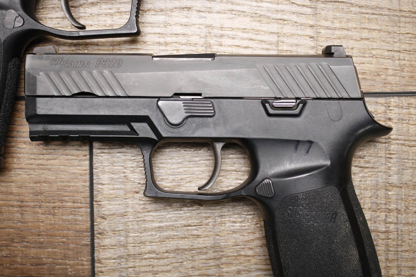 SIG SAUER P320 Carry 9mm Police Trade-In Pistol (Fair Condition) with Night Sights