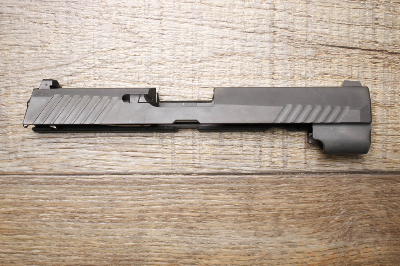 SIG SAUER P320 Full Size 9mm Police Trade-In Stripped Slide