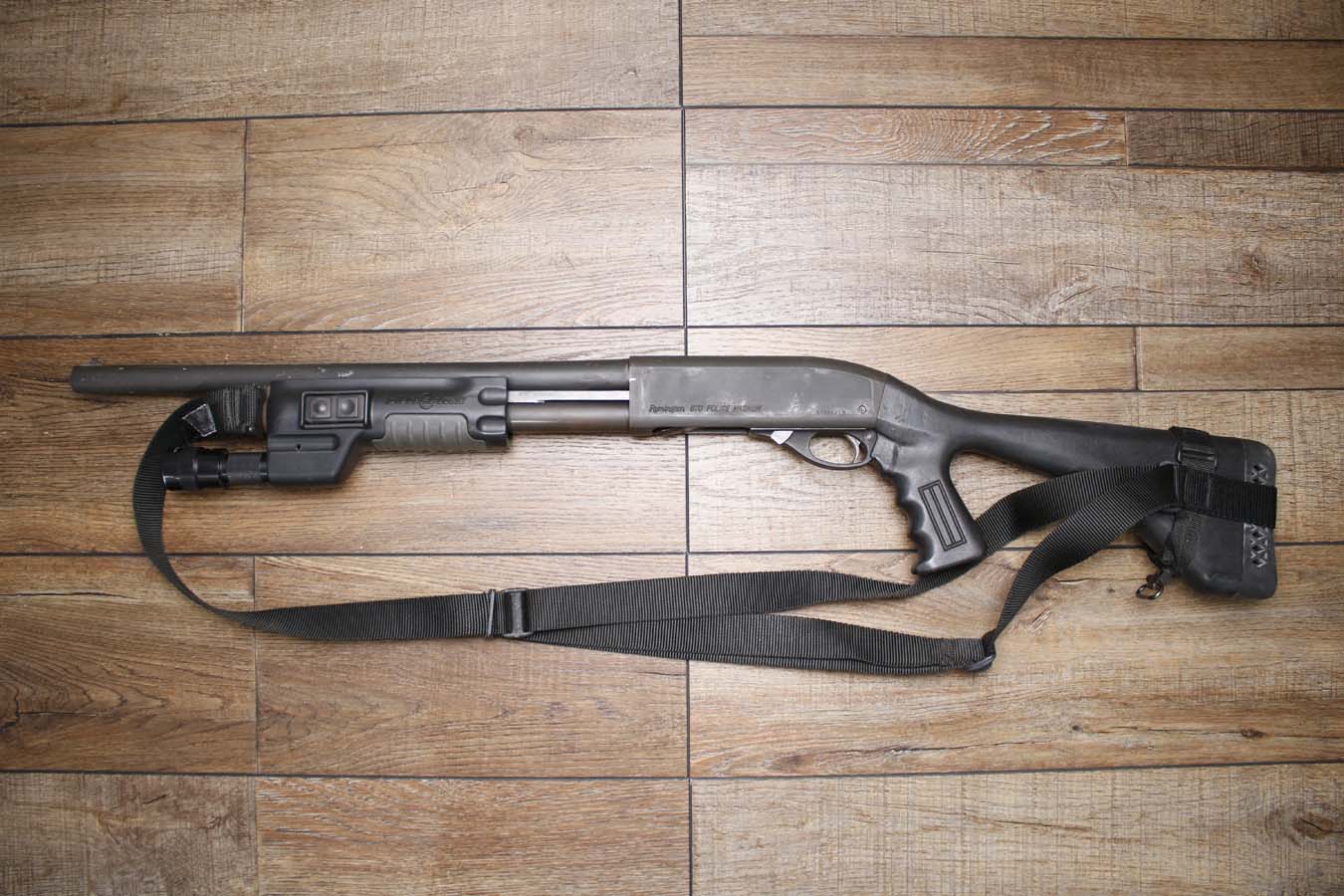 REMINGTON 870 Police Magnum 12 GA Police Trade-In Shotgun with Surefire Forend