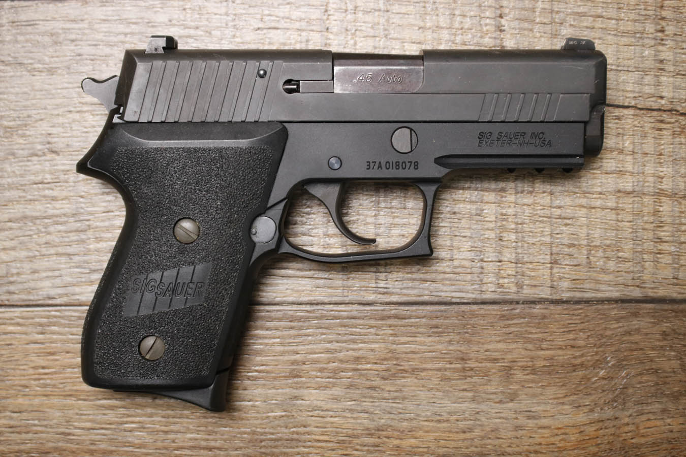 SIG SAUER P220 Compact .45 ACP Police Trade-In Pistol with Accessory Rail
