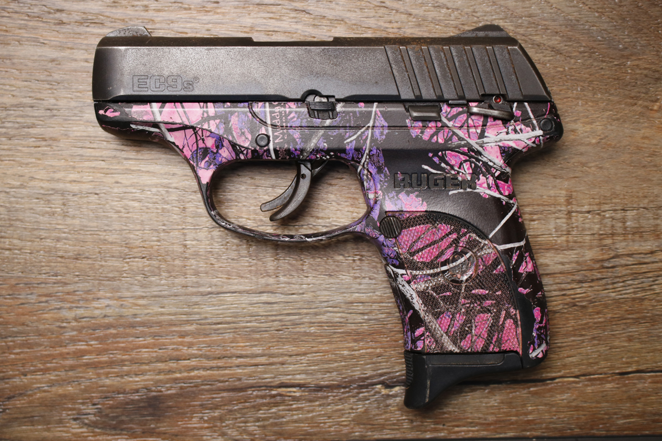 RUGER EC9S 9mm Police Trade-In Pistol with Muddy Girl Finish