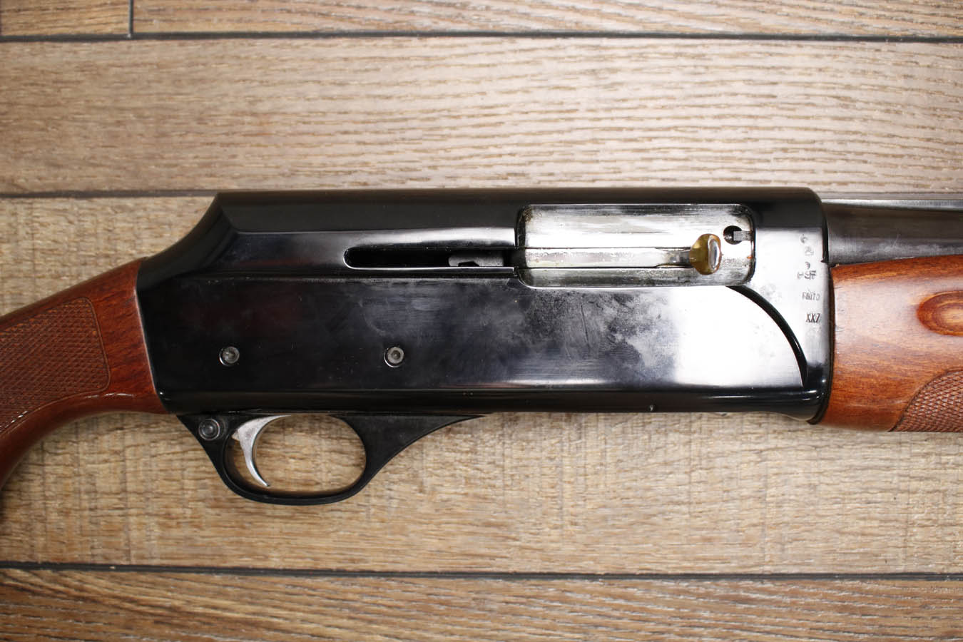UNIVERSAL Auto-Wing Model 2071 12 Gauge Semi-Auto Shotgun